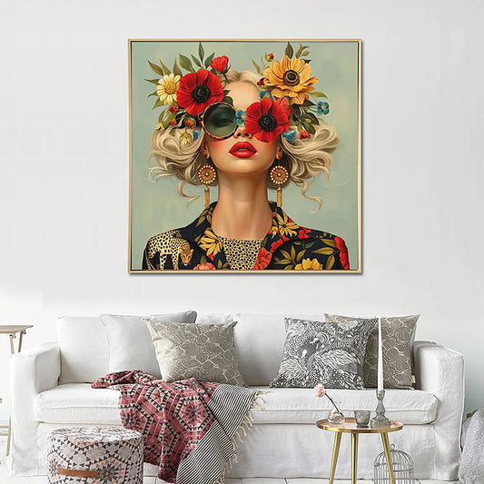 Blondie – Poppy Chic Framed Canvas | 70 × 70 cm