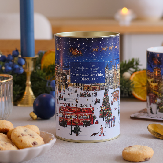 A London Christmas Tale Choc Chip Biscuit