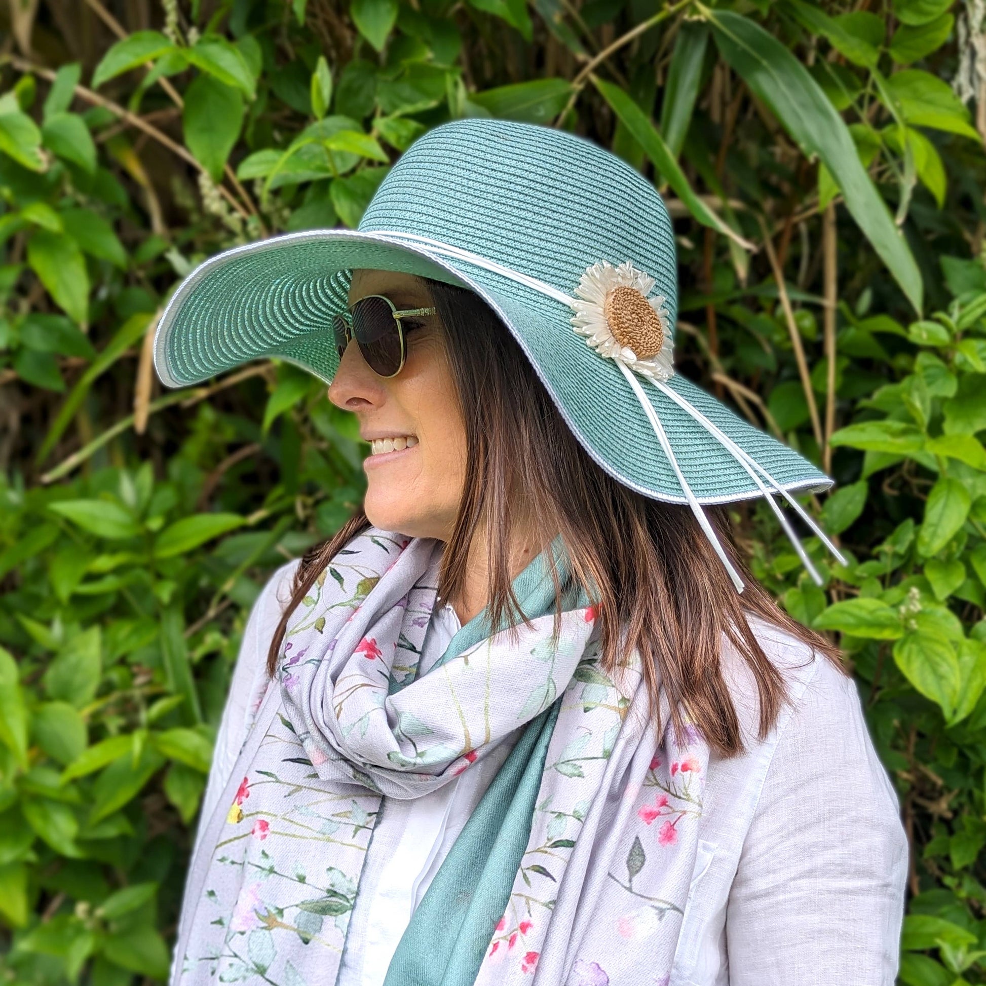 Foldable Bold Daisy Wide Brim Hat - Light Green (57cm)