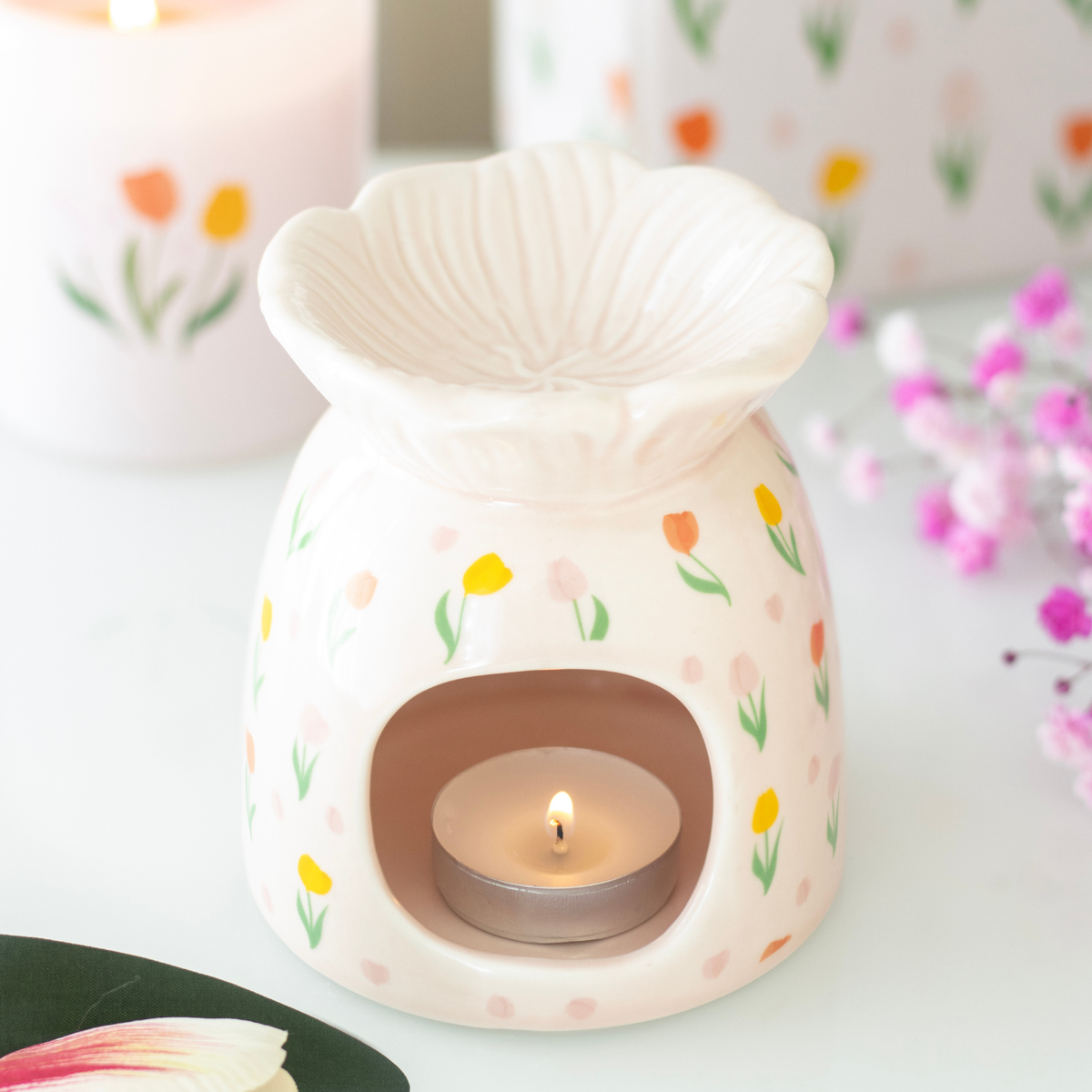 Tulip Print Ceramic Oil Burner